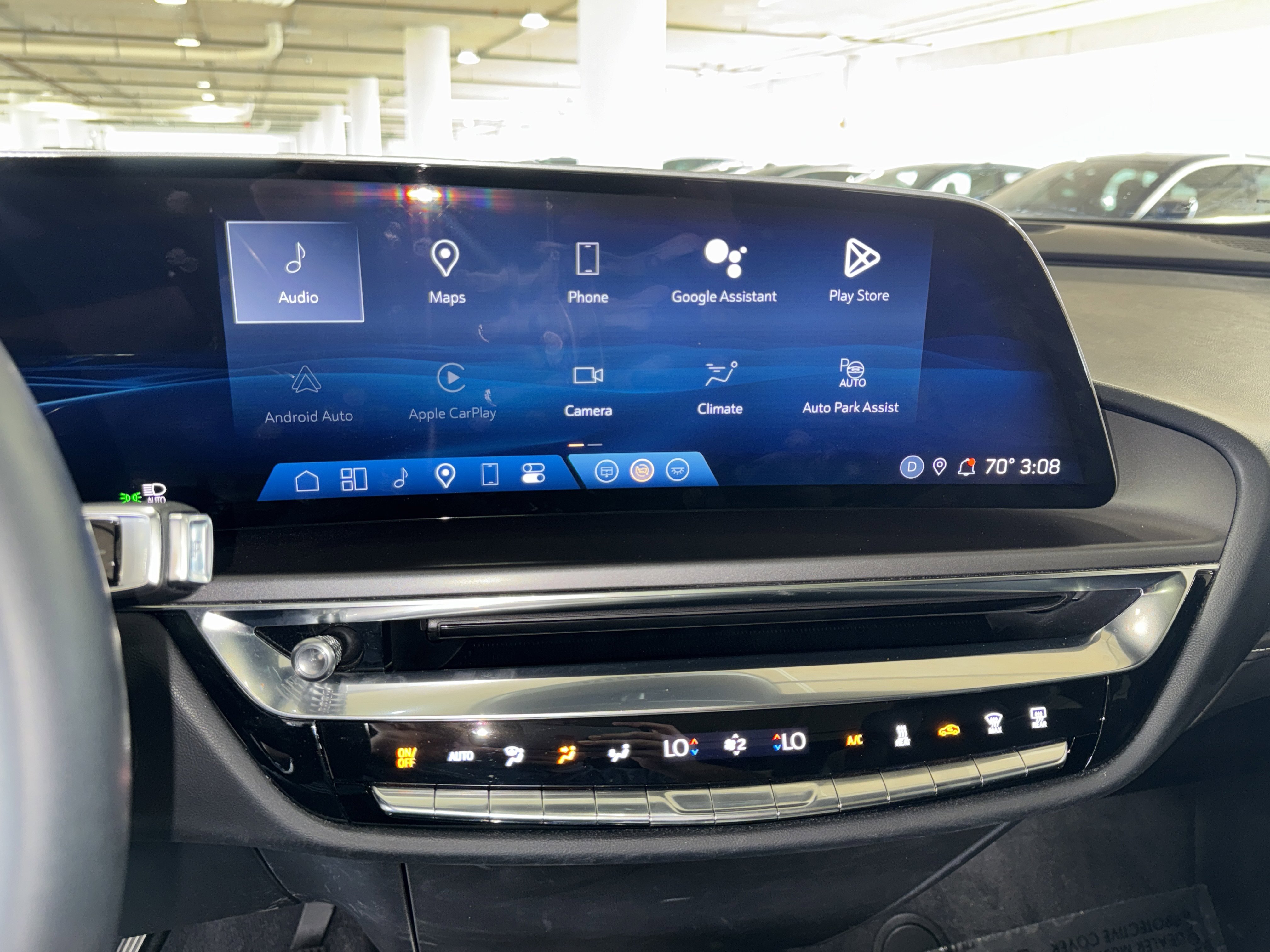 Used 2024 Cadillac Lyriq Tech w/ Driver Assist Package image 27