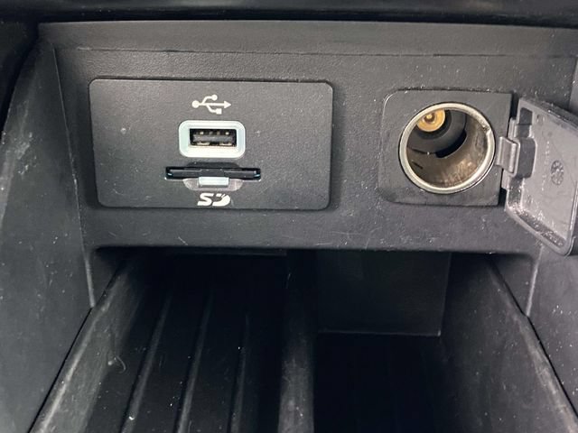 Used 2016 Ford Explorer Limited FWD image 25