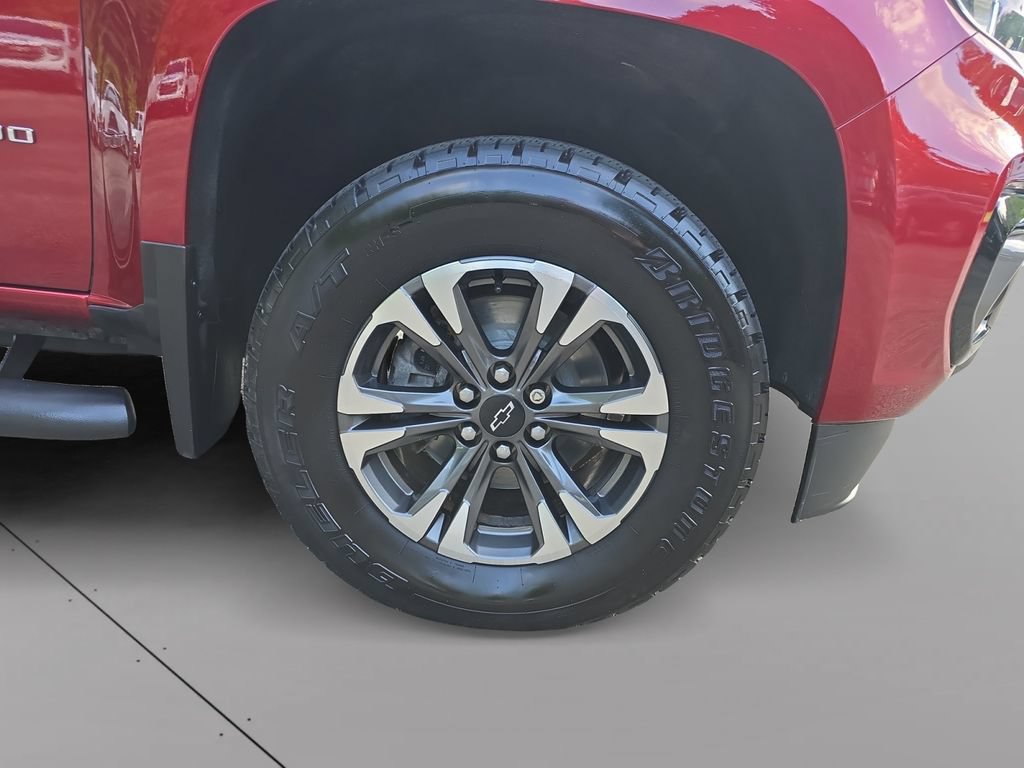 Used 2022 Chevrolet Colorado Z71 AWD/4WD image 9