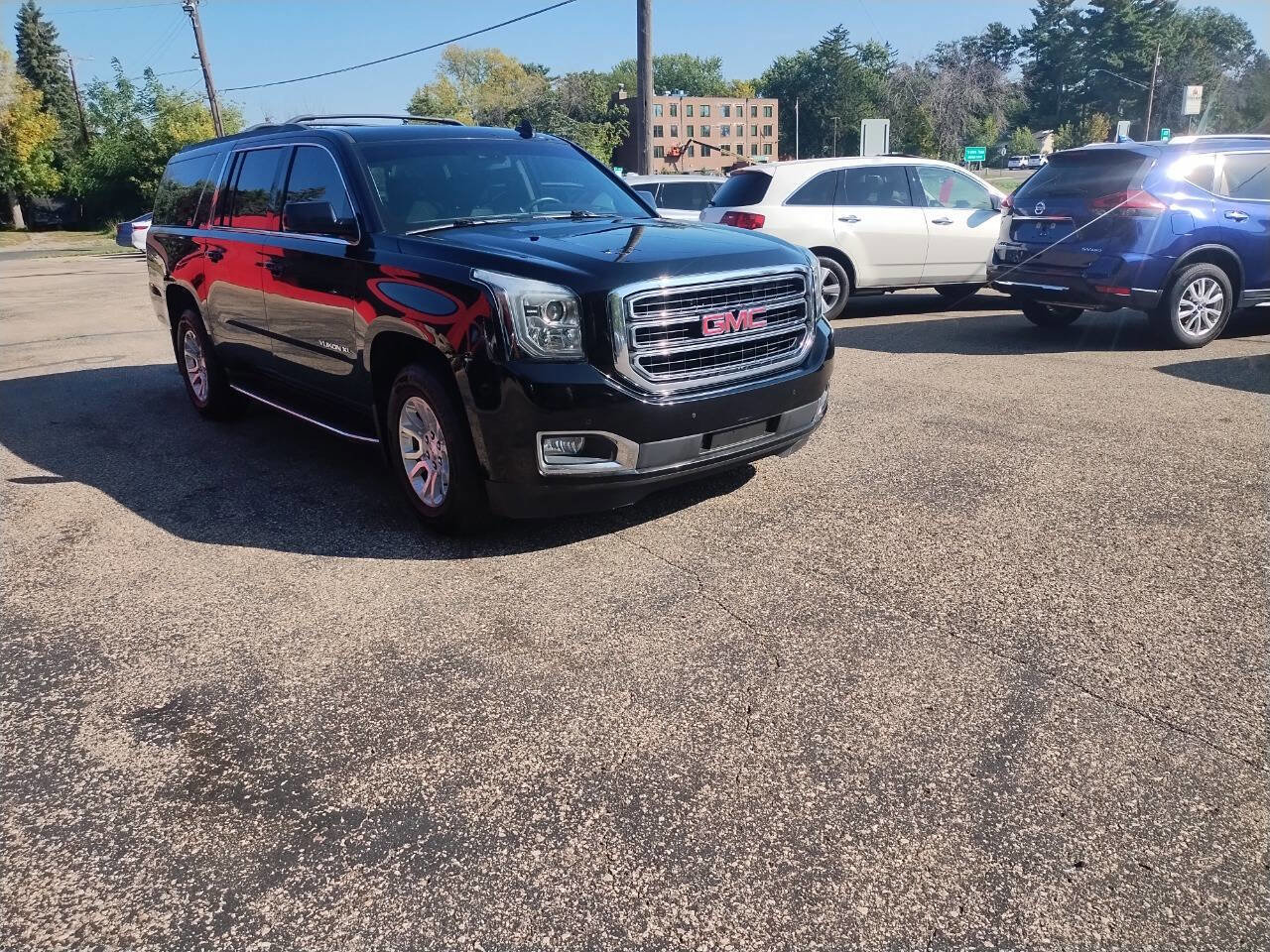 Used 2018 GMC Yukon XL SLT image 30