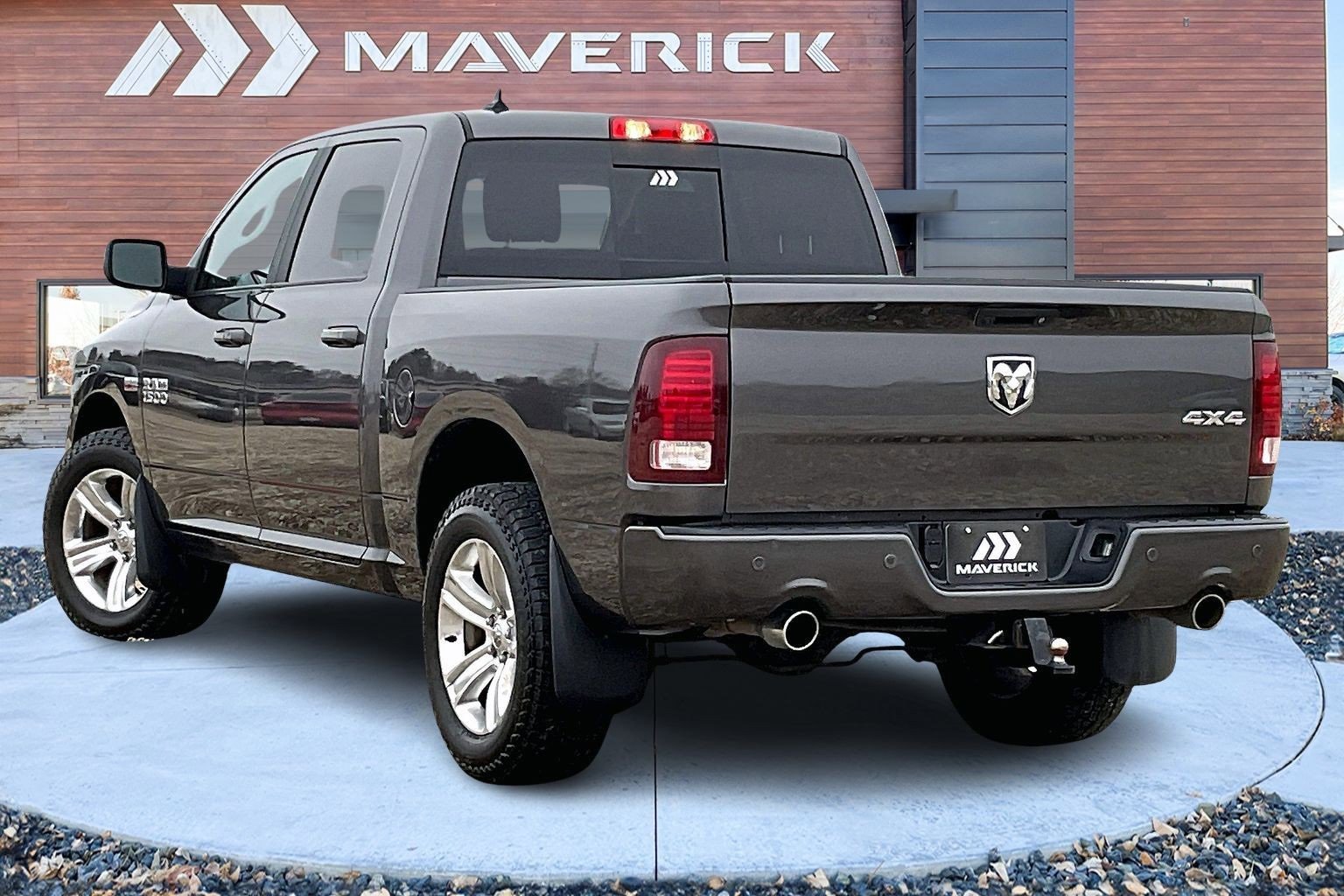 Used 2018 RAM 1500 Sport w/ Sport Premium Group image 4