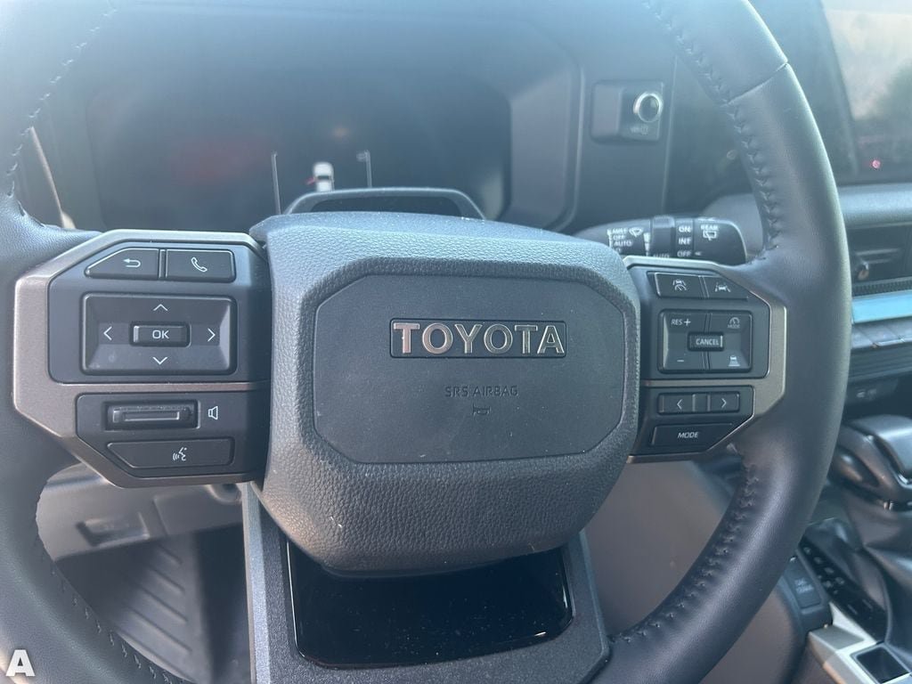 Used 2025 Toyota Land Cruiser w/ Premium Package AWD/4WD image 12