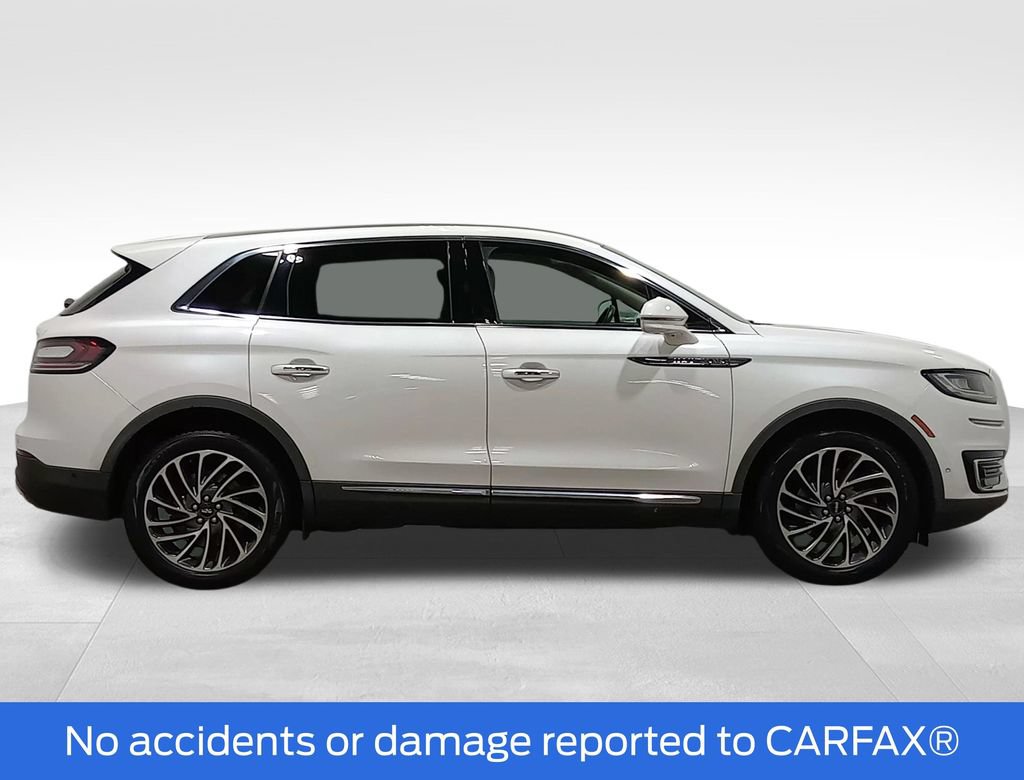 Used 2019 Lincoln Nautilus Reserve AWD/4WD image 2