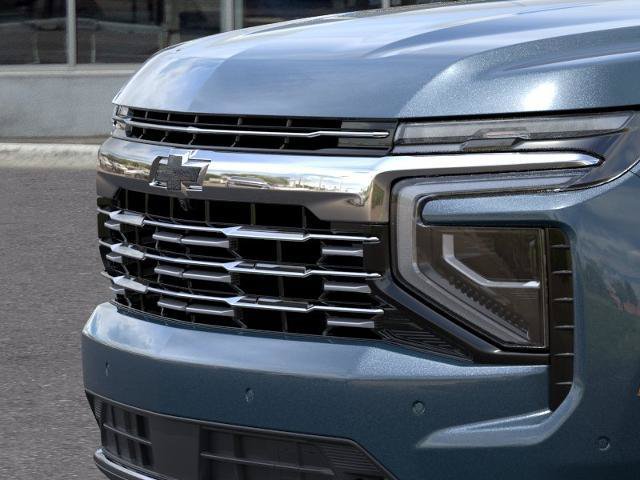 New 2027 Chevrolet Suburban Premier w/ Sun And Tow Package AWD/4WD image 13
