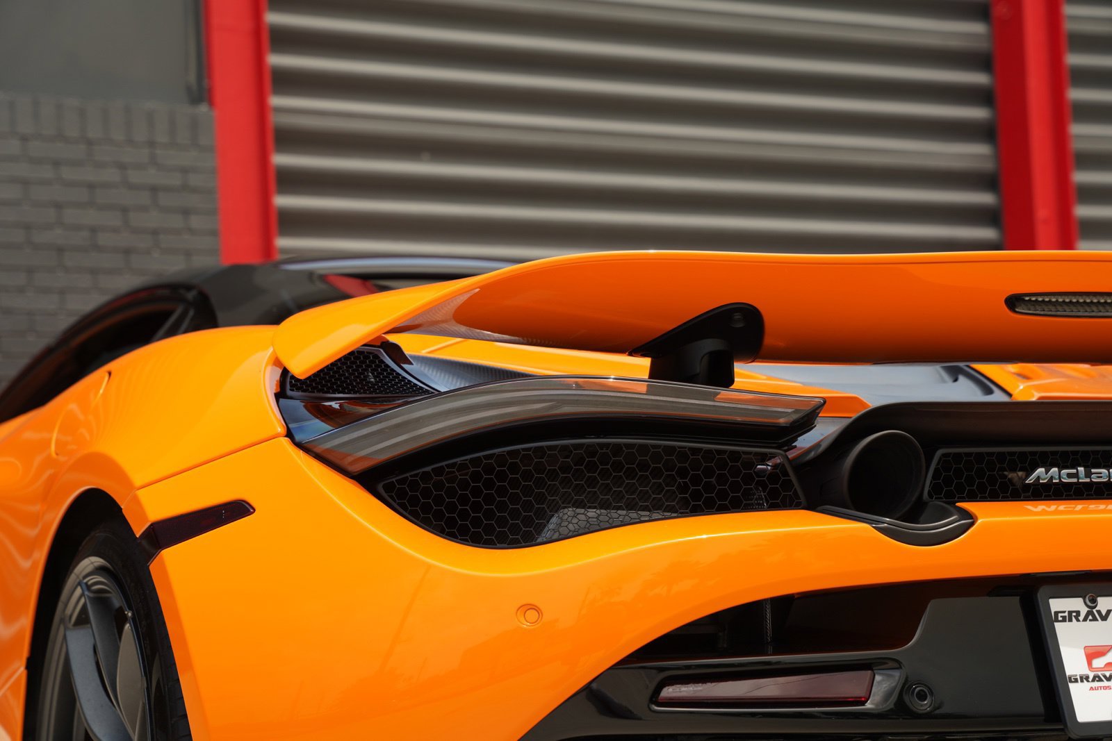 Used 2022 McLaren 720S Performance RWD image 10