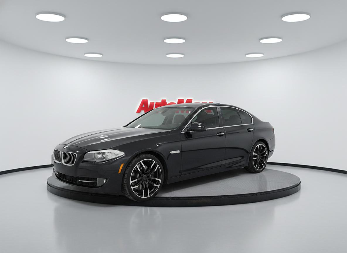 Used 2013 BMW 535i Sedan RWD image 2