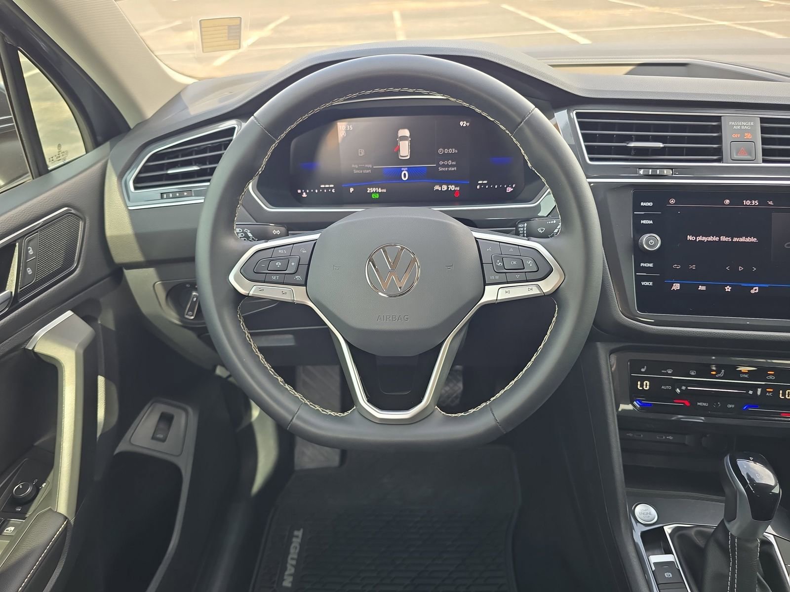 Used 2024 Volkswagen Tiguan SE FWD image 10