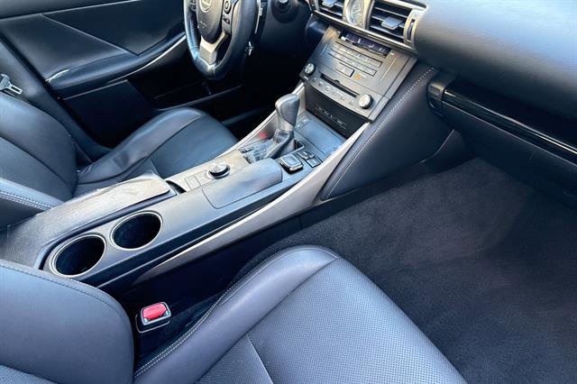 Used 2015 Lexus IS 250 image 15