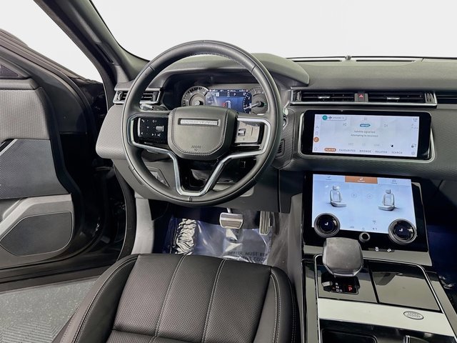 Certified 2023 Land Rover Range Rover Velar R-Dynamic S image 25