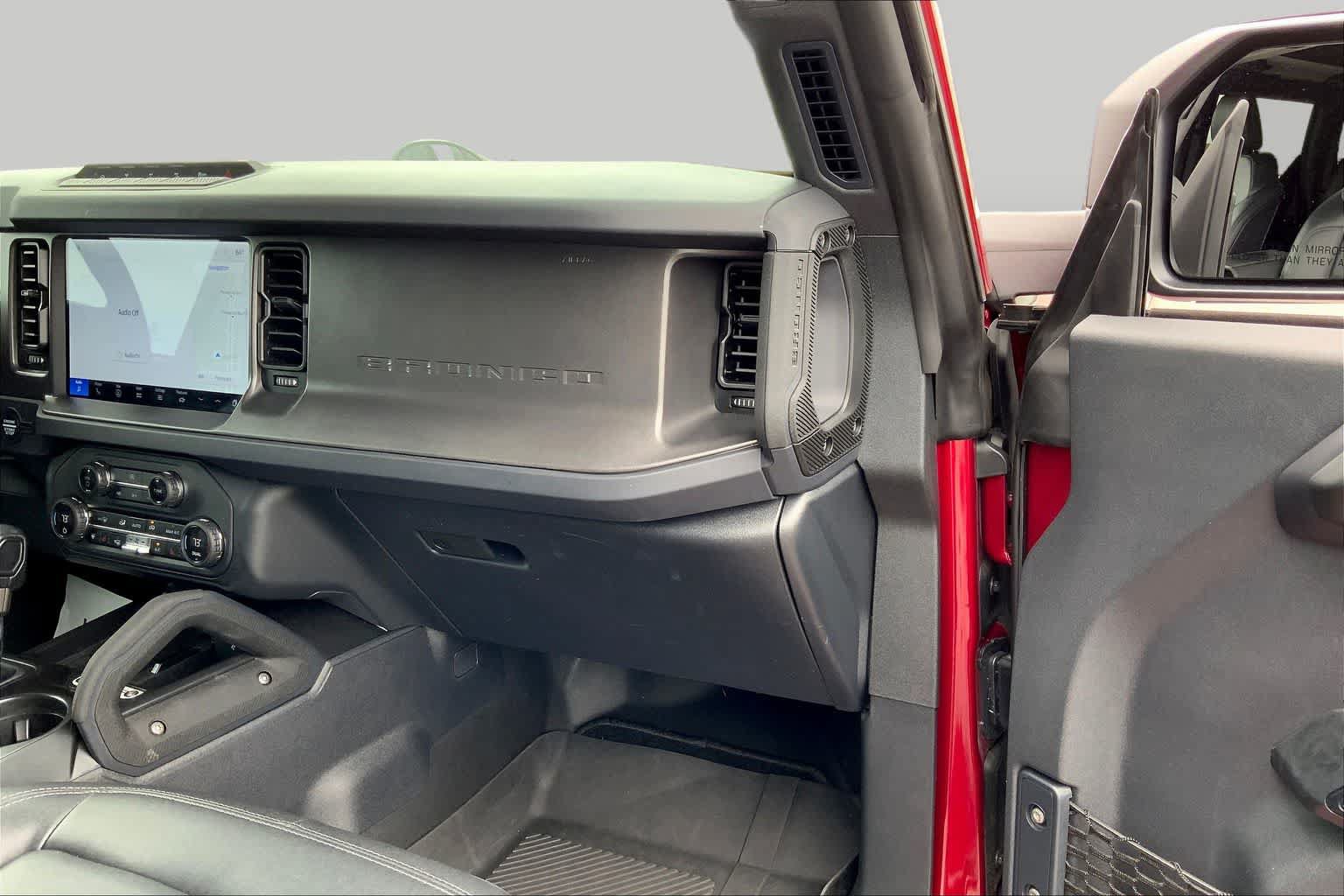 Certified 2025 Ford Bronco Badlands AWD/4WD image 18
