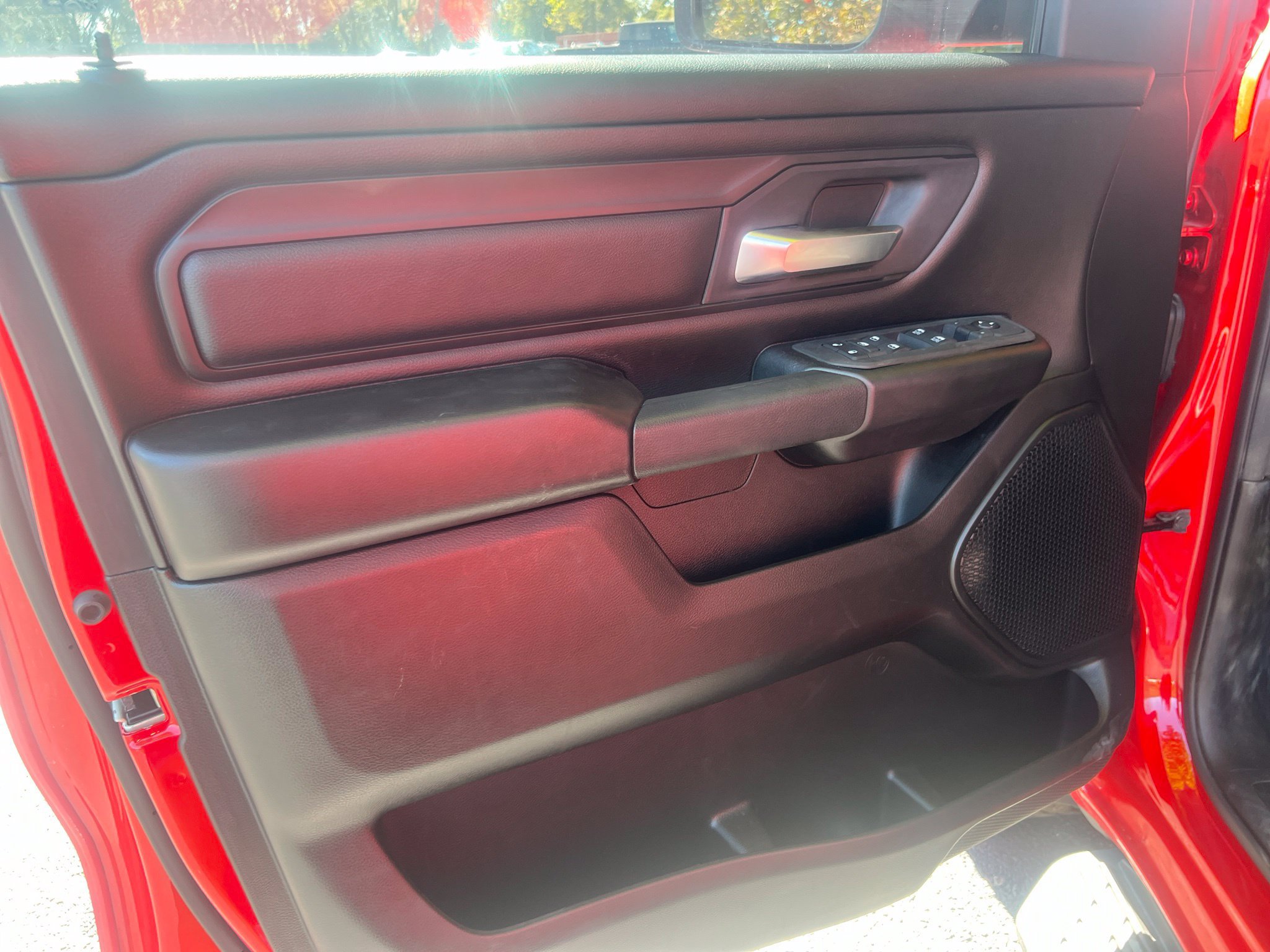 Used 2025 RAM 1500 Warlock AWD/4WD image 12