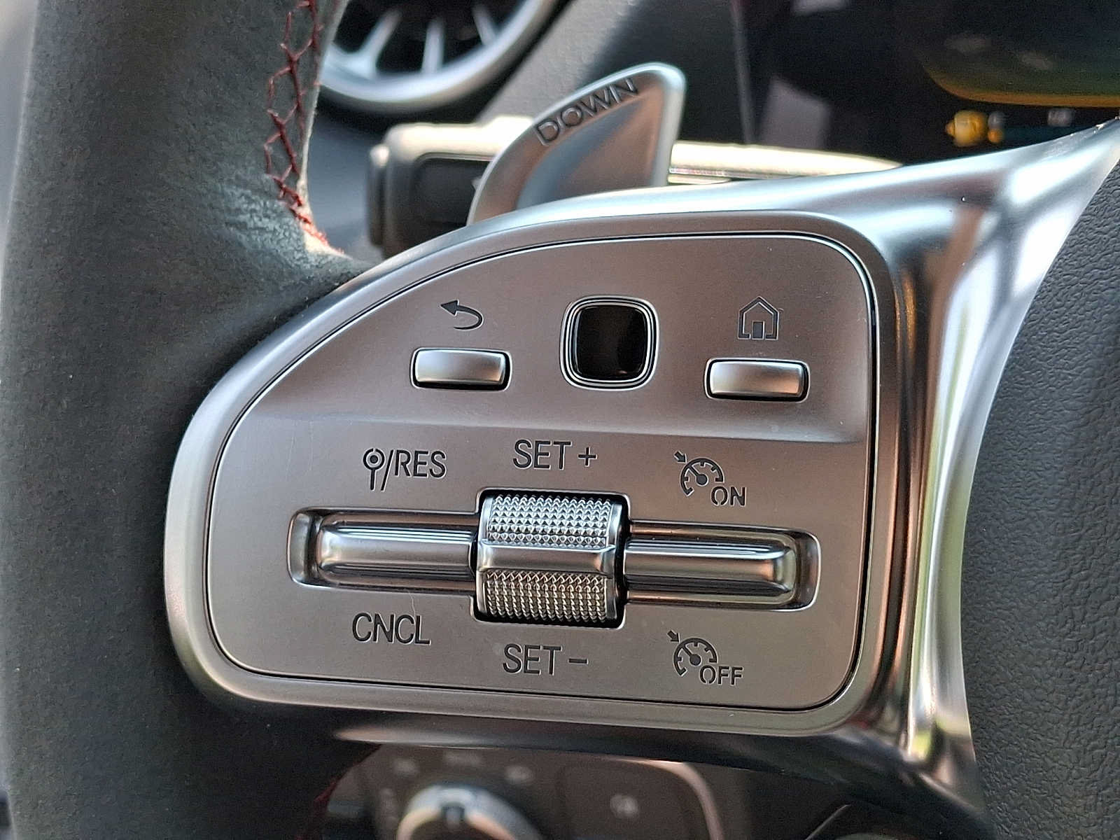 Certified 2023 Mercedes-Benz GLA 45 AMG 4MATIC image 17