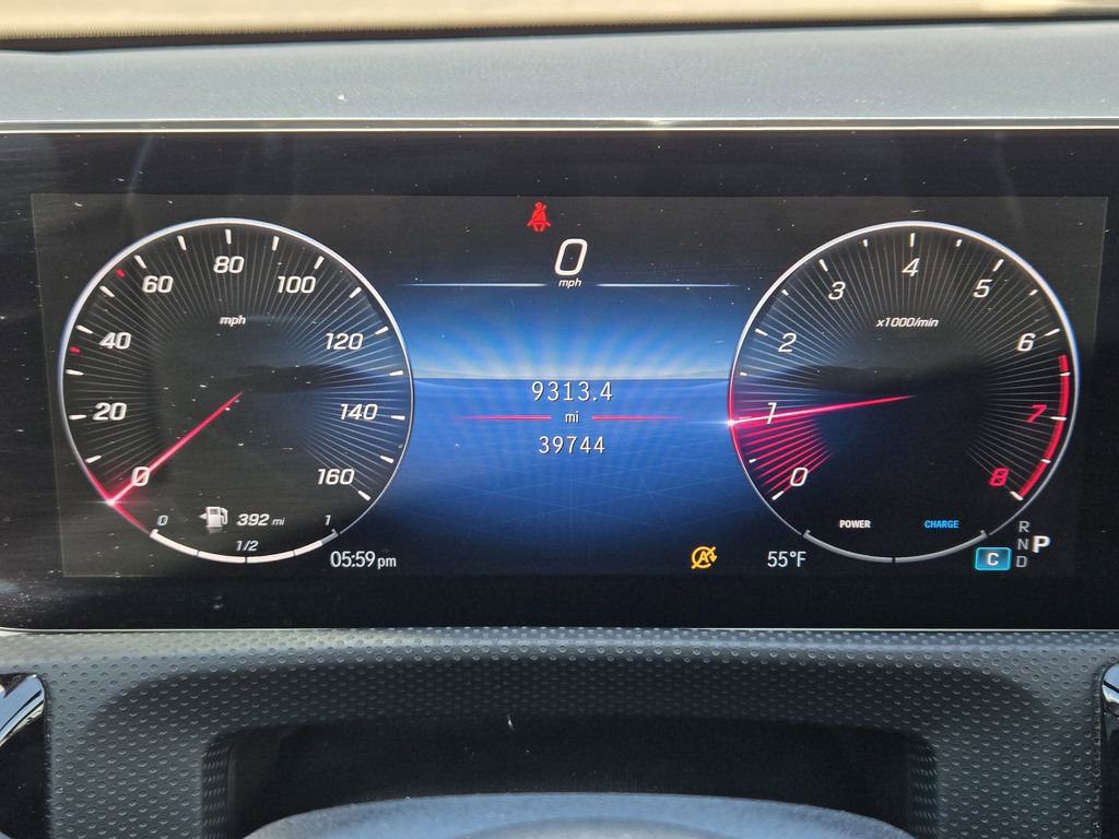 Used 2025 Mercedes-Benz CLA 250 4MATIC image 10