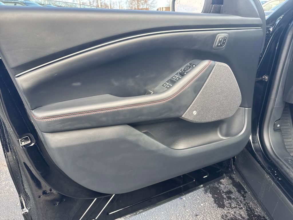 Used 2025 Ford Mustang Mach-E Premium w/ Sport Appearance Package image 29
