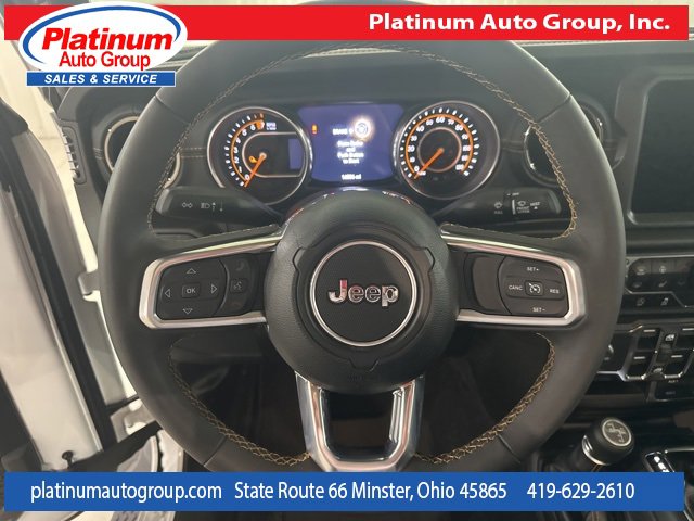 Used 2023 Jeep Gladiator Overland image 14