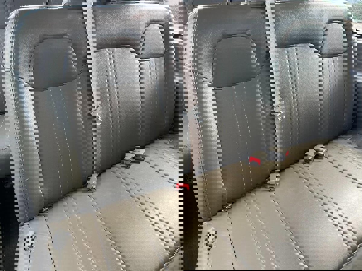 Used 2020 Chevrolet Express 3500 LS image 23