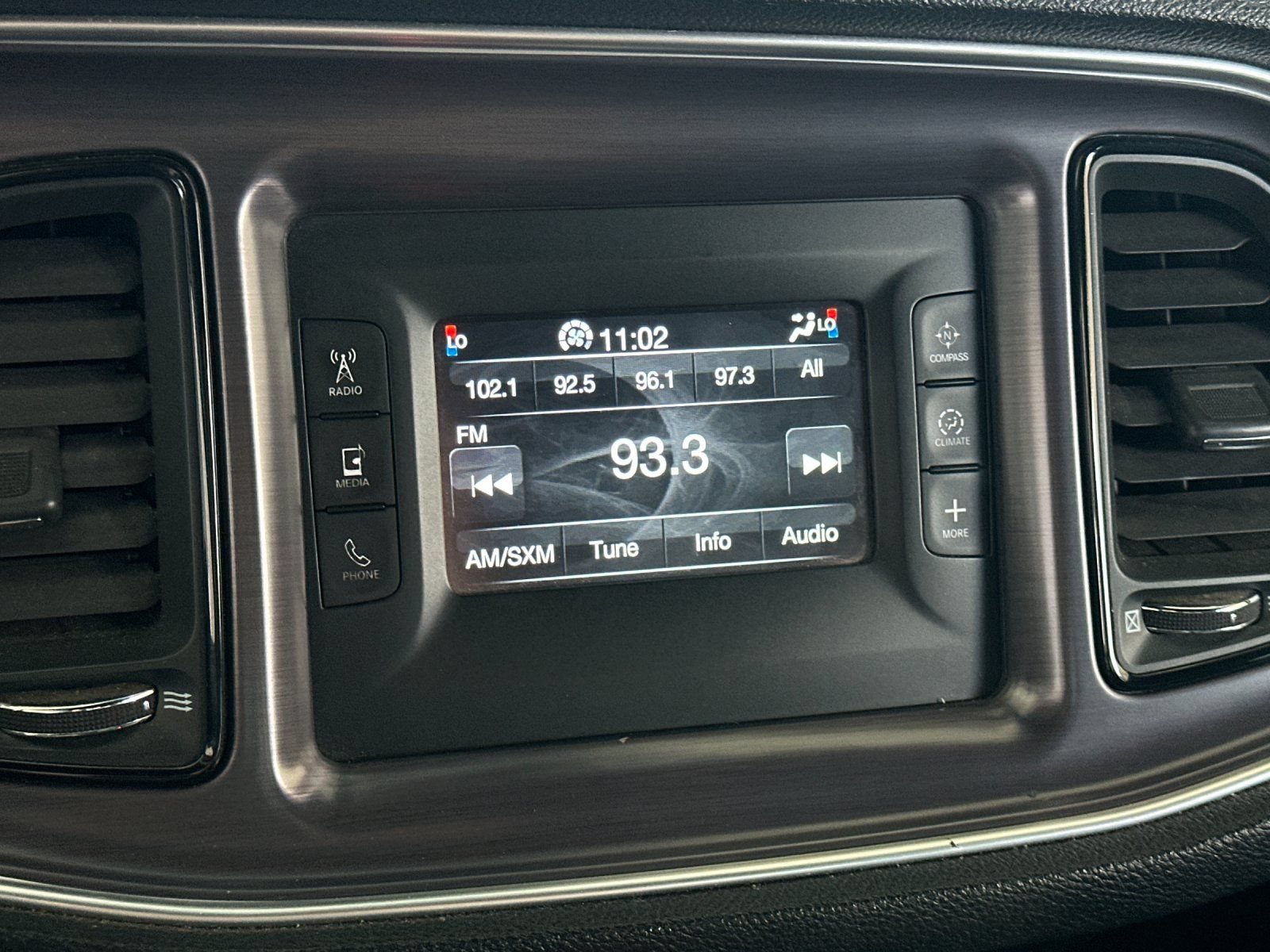 Used 2015 Dodge Challenger SXT RWD image 15