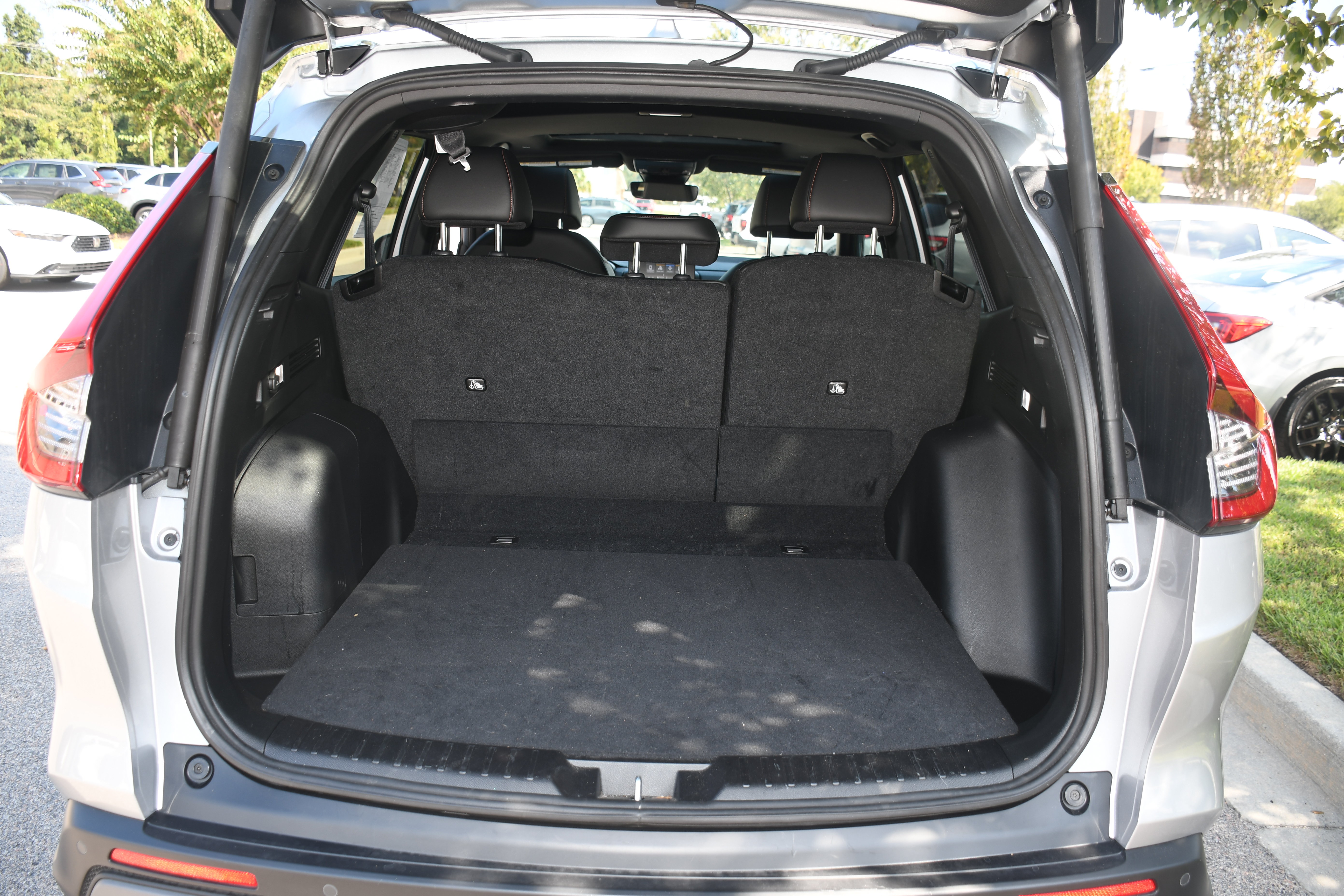 Certified 2025 Honda CR-V Sport-L image 19