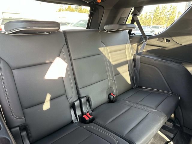 Used 2021 GMC Yukon SLT w/ SLT Premium Package image 15