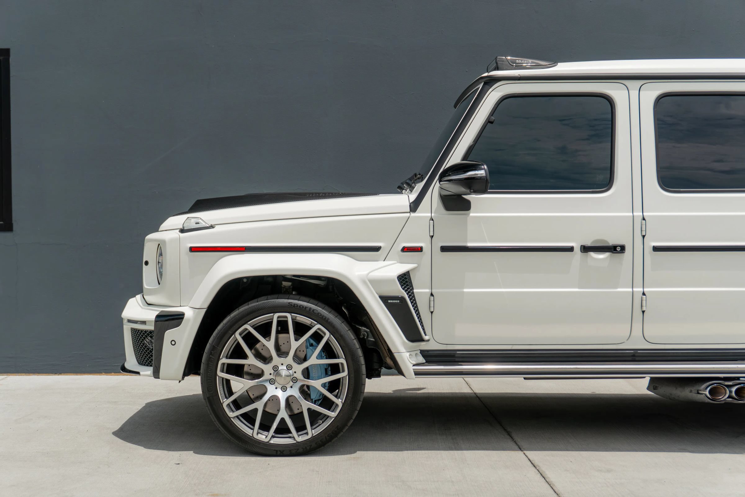 Used 2025 Mercedes-Benz G 63 AMG 4MATIC image 17