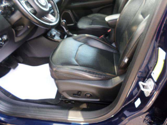 Used 2020 Jeep Compass Limited AWD/4WD image 2