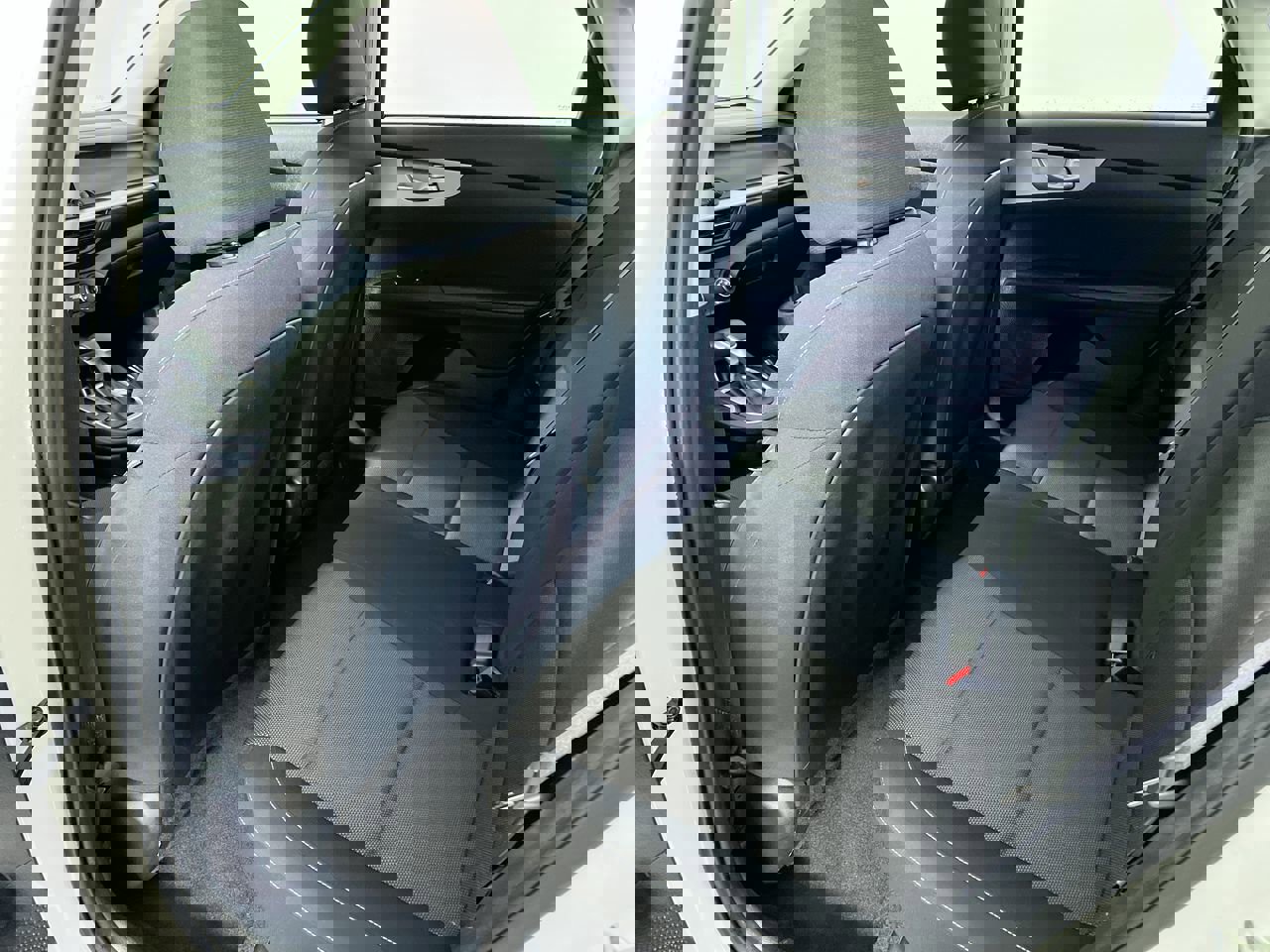 Certified 2023 Kia Forte LXS image 27