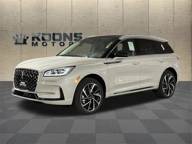 New 2024 Lincoln Corsair Grand Touring w/ Equipment Group 301A