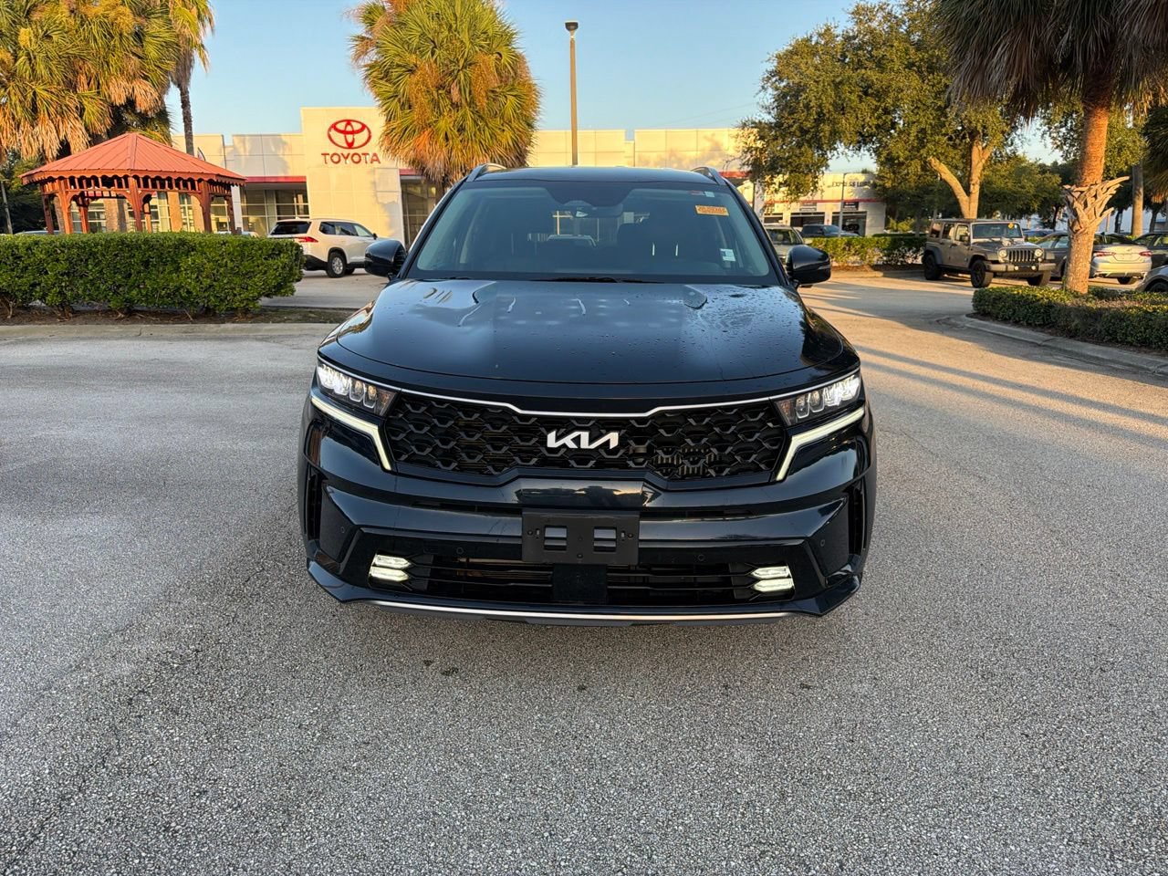 Used 2023 Kia Sorento EX AWD/4WD image 5