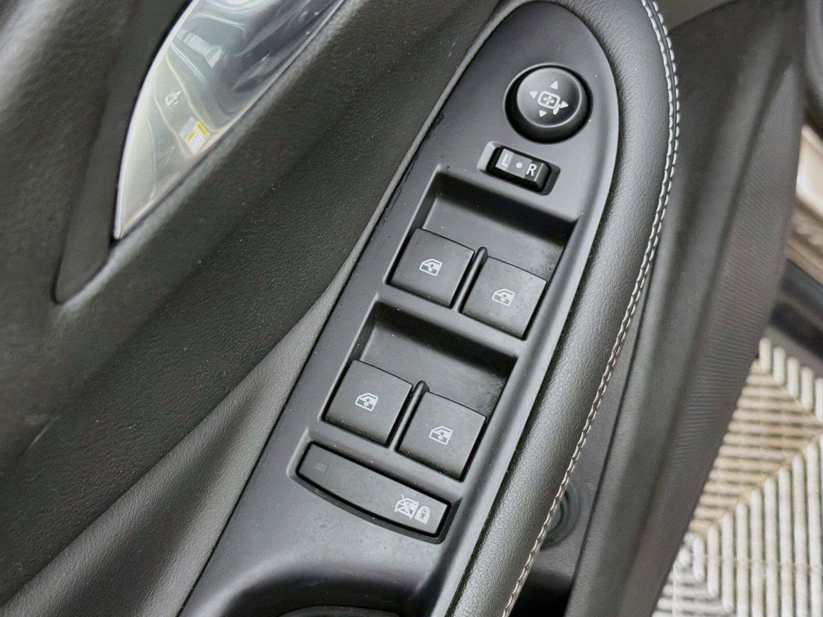 Used 2019 Buick Envision Essence AWD/4WD image 23