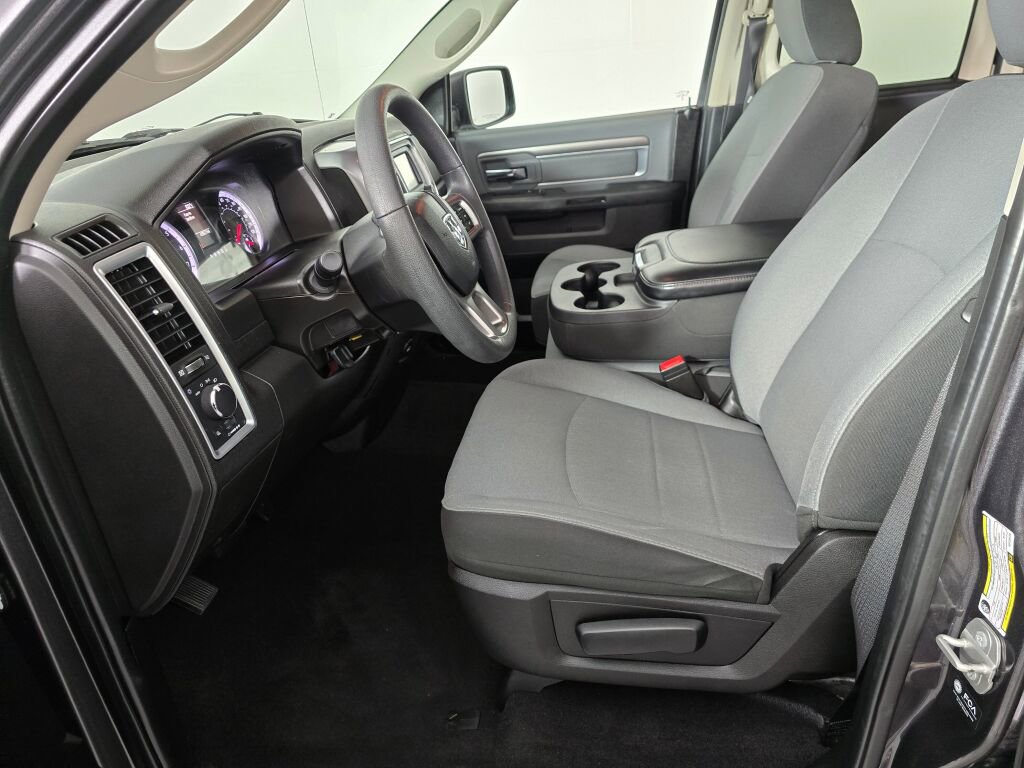 Used 2024 RAM 1500 Classic SLT image 19