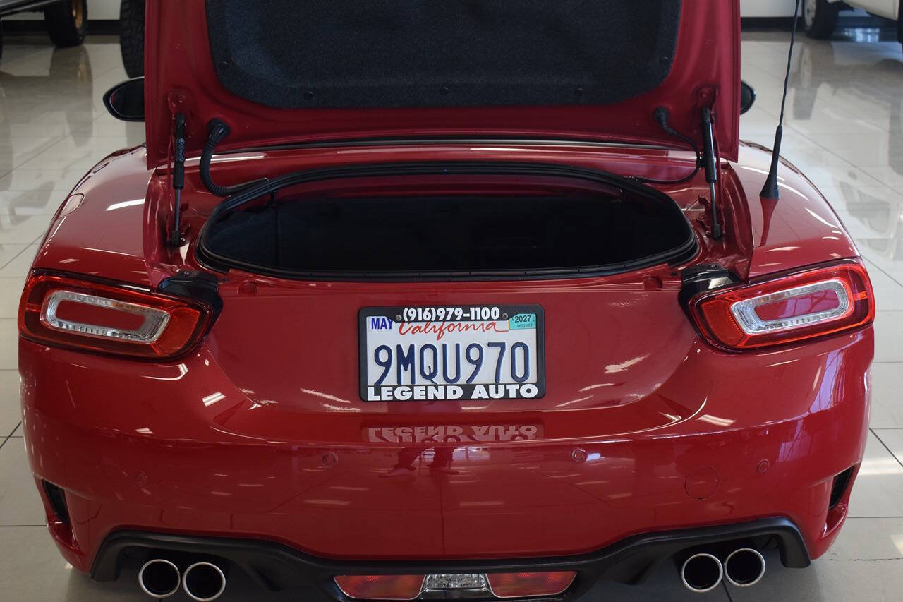 Used 2020 FIAT 124 Spider Abarth w/ Convenience Group RWD image 35