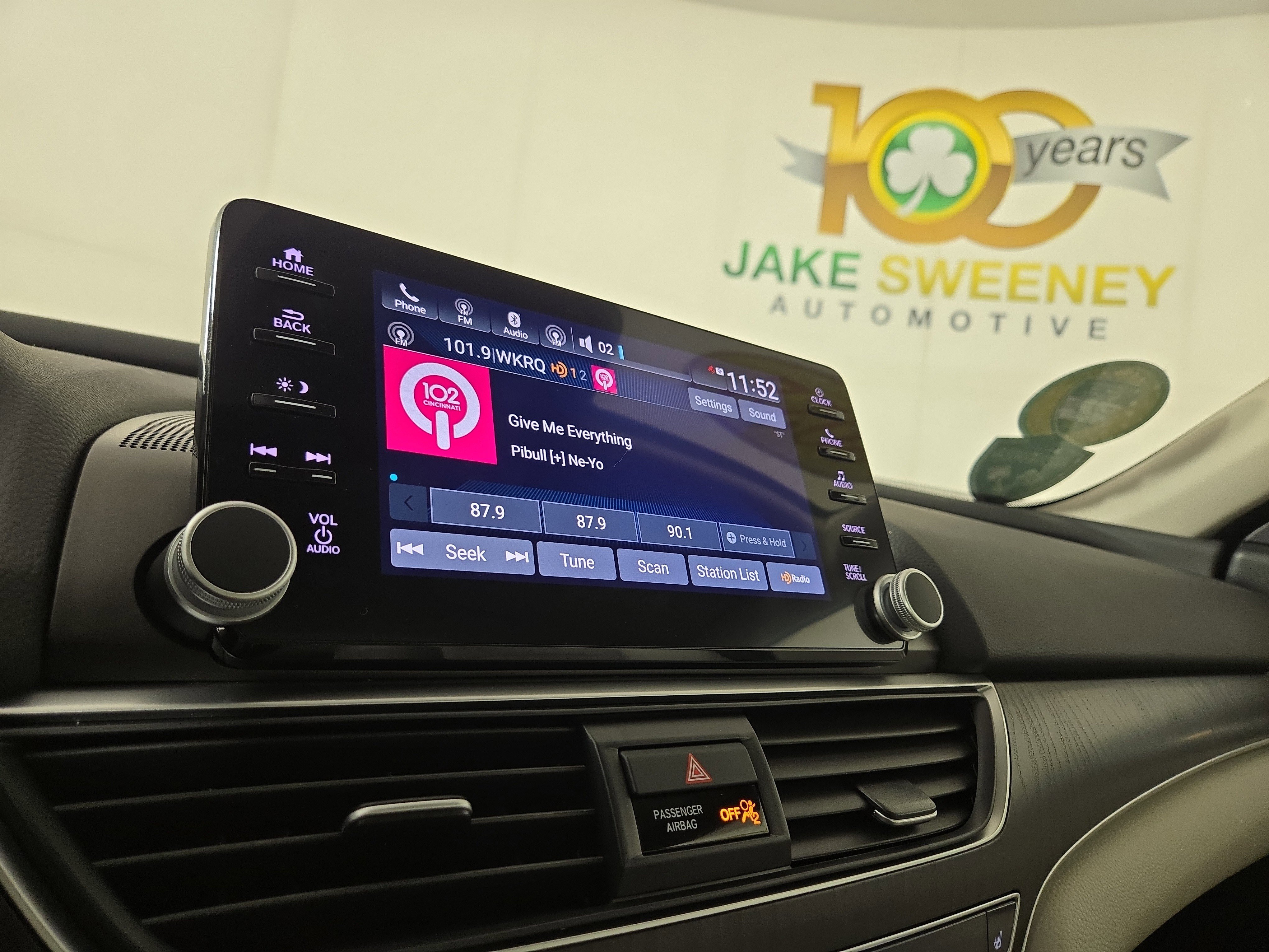 Used 2022 Honda Accord EX-L image 19