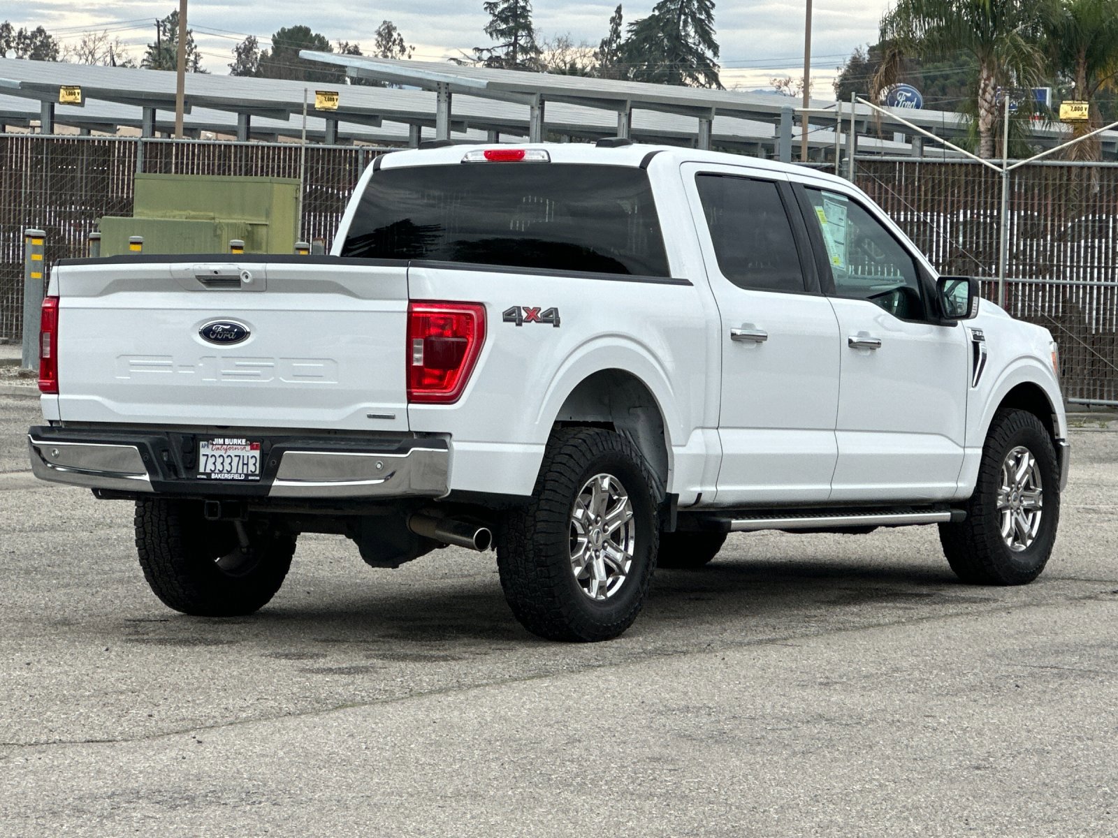 Certified 2022 Ford F150 XLT w/ Equipment Group 302A High image 4