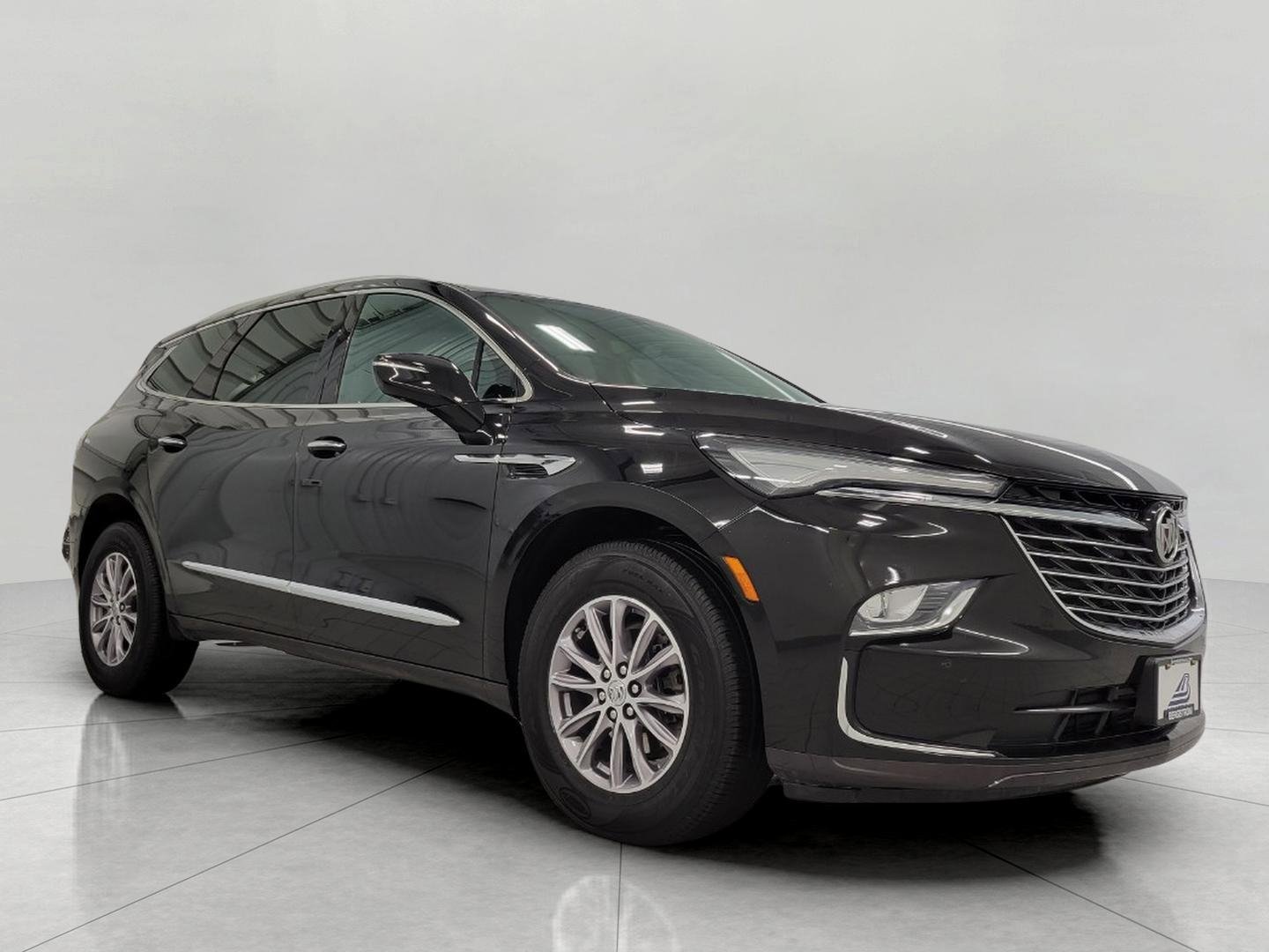 Used 2024 Buick Enclave Premium image 1