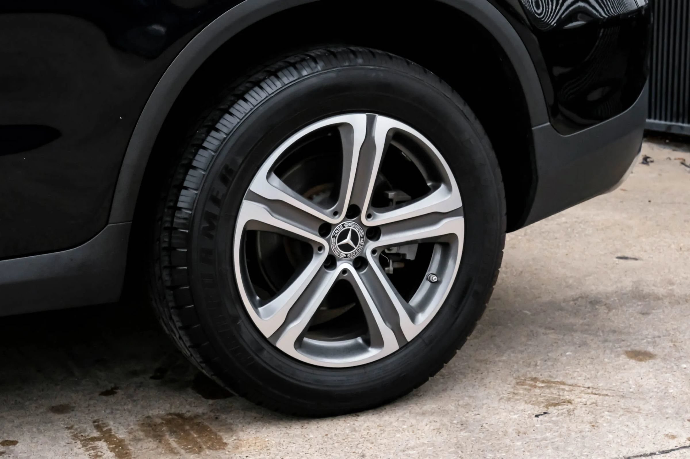 Used 2020 Mercedes-Benz GLC 300 4MATIC image 64