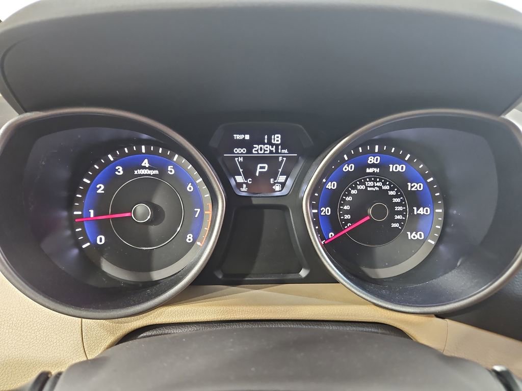 Used 2013 Hyundai Elantra GLS w/ Preferred Pkg FWD image 16