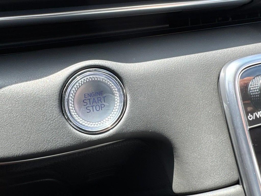 Certified 2026 Genesis GV80 2.5T Advanced AWD/4WD image 25