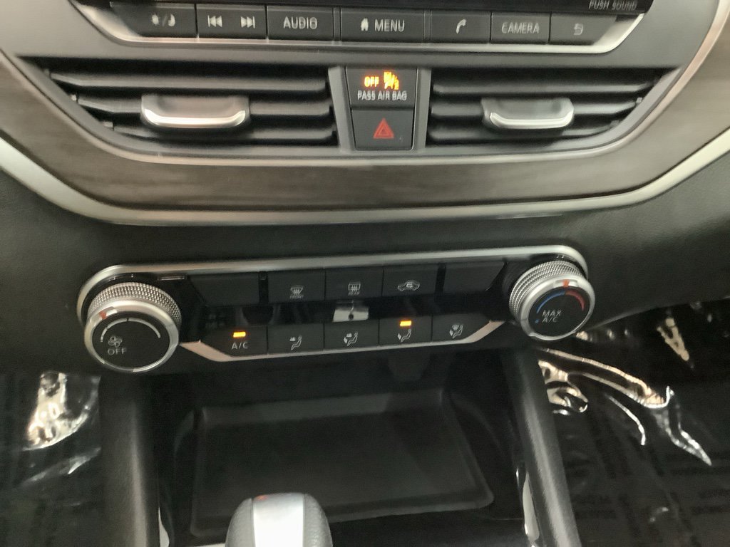 Used 2024 Nissan Altima 2.5 SV image 21