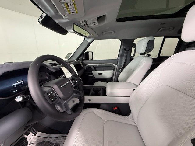 New 2026 Land Rover Defender 110 X-Dynamic SE AWD/4WD image 20