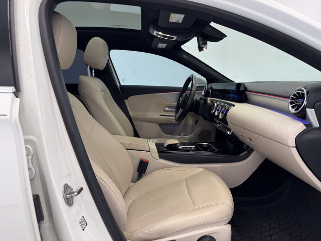 Certified 2022 Mercedes-Benz A 220 image 17
