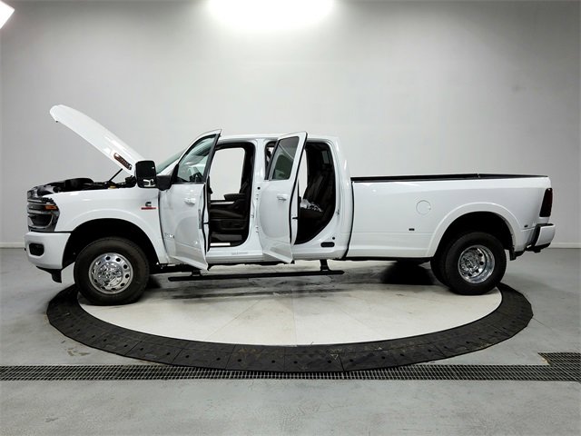 New 2026 RAM 3500 Longhorn image 12