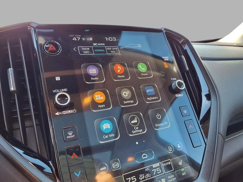 Used 2024 Subaru Ascent Onyx Edition image 6