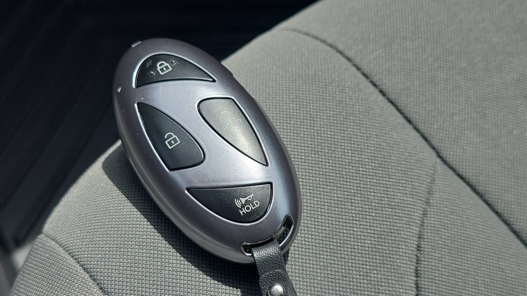 Certified 2026 Hyundai Elantra Sport FWD image 31