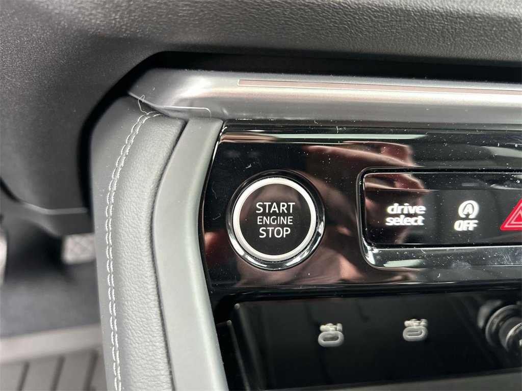 New 2025 Audi Q5 Prestige image 25