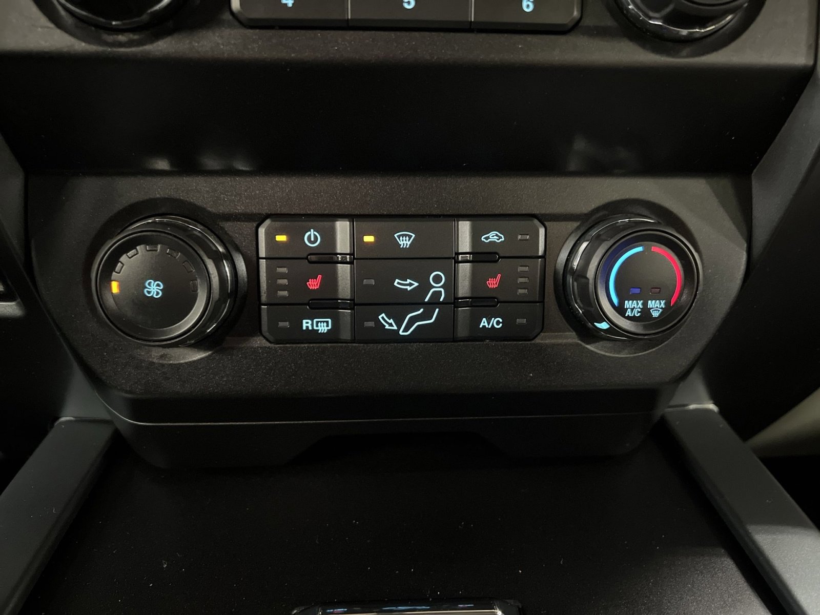 Used 2021 Ford F250 XLT w/ XLT Premium Package image 20