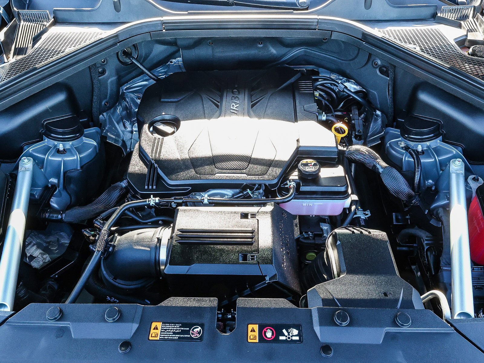 Used 2024 Genesis GV80 2.5T image 12