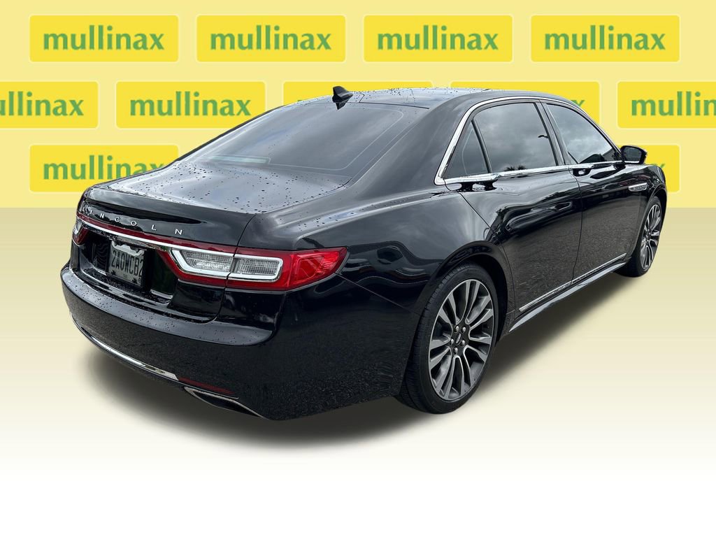 Used 2019 Lincoln Continental Select w/ Continental Climate Package FWD image 2