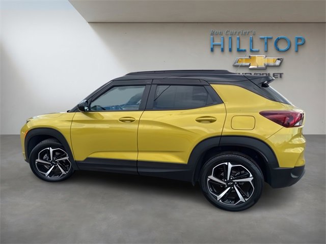 Used 2023 Chevrolet TrailBlazer RS w/ Sun and Liftgate Package image 9