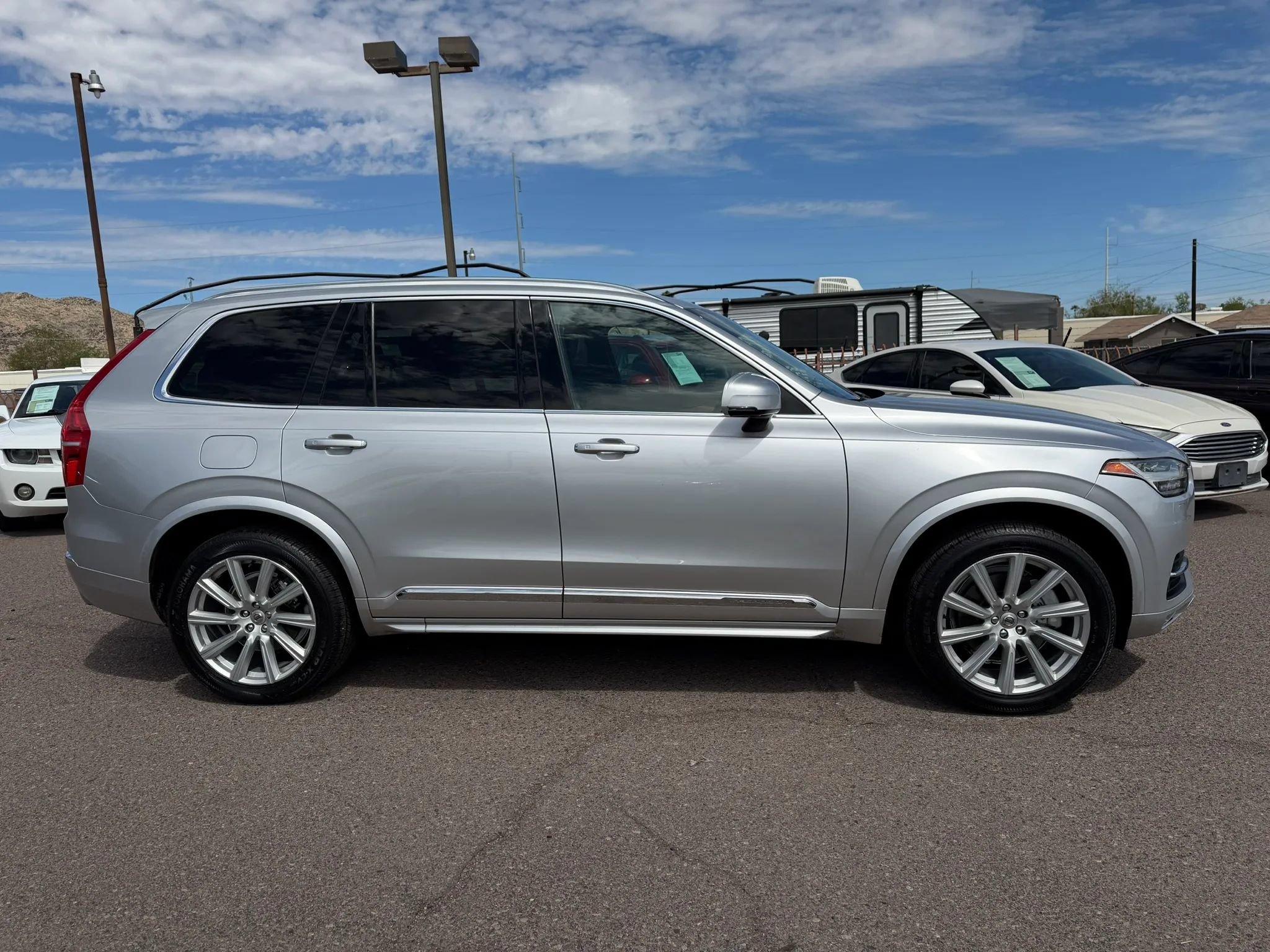 Used 2016 Volvo XC90 T6 Inscription w/ Vision Package AWD/4WD image 4
