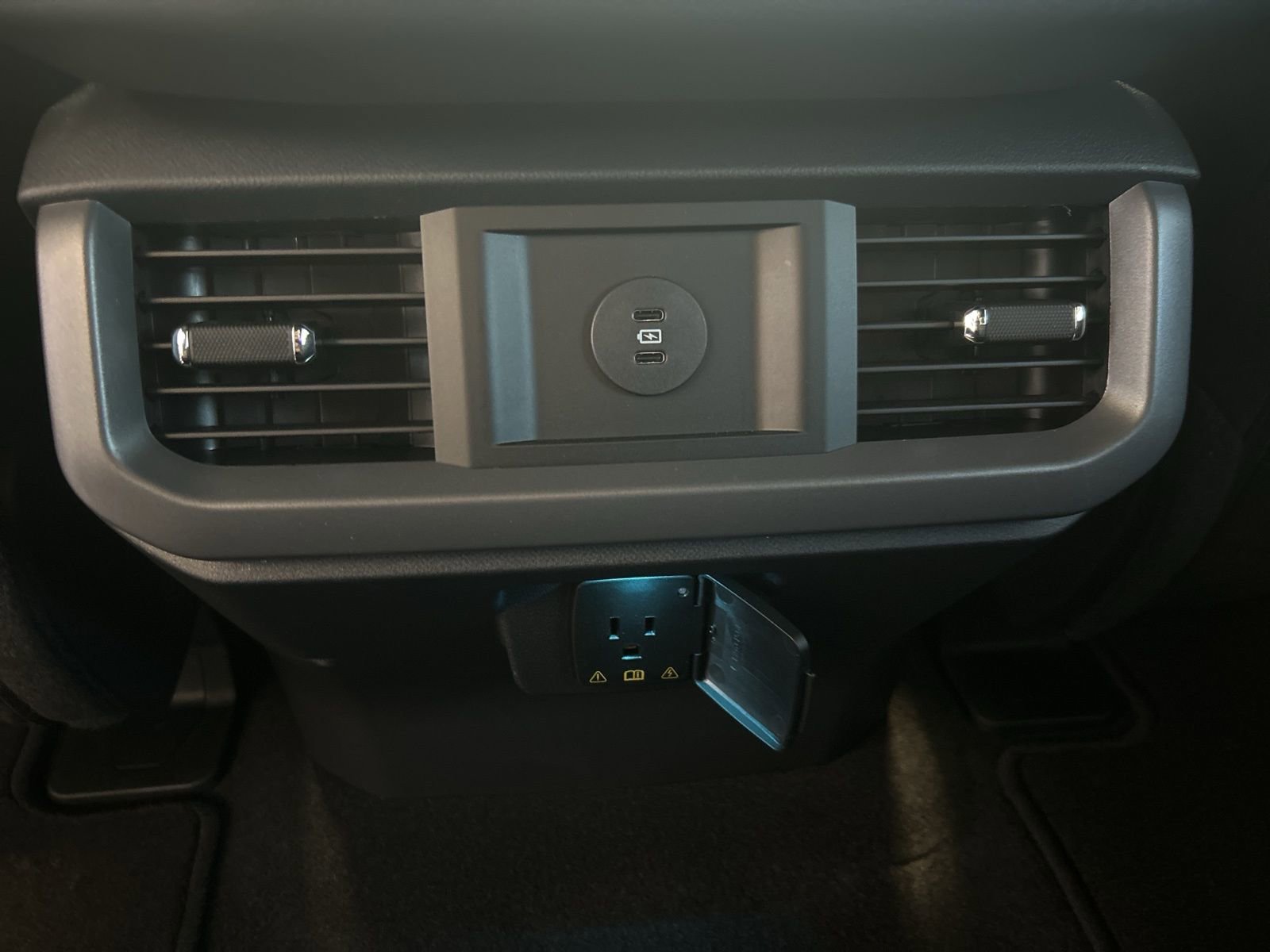 New 2025 Ford F150 XLT w/ Equipment Group 302A MID image 12